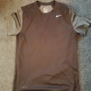 Men's drifit t shirt